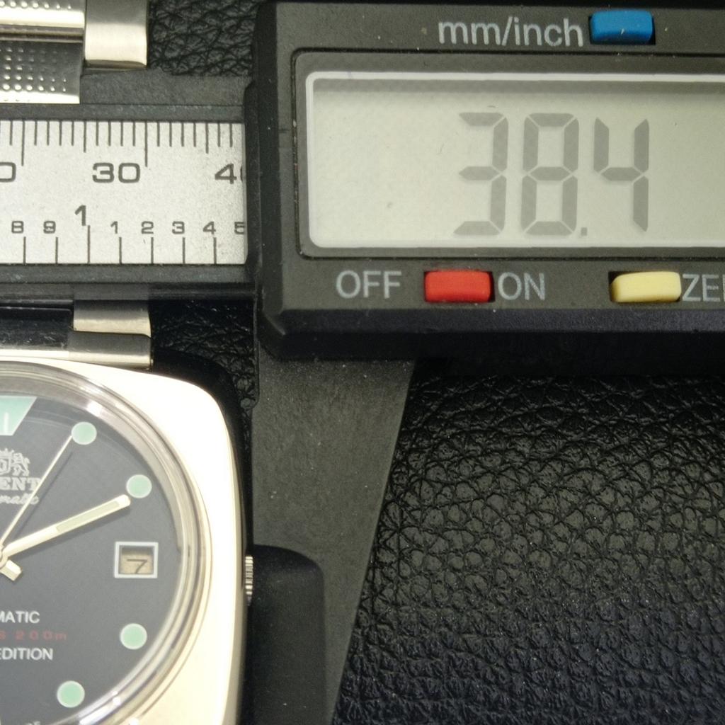 USED AUTOMATIC 46943 VINTAGE ORIENT JAPAN MENS BLUE COLOR DIAL WATCH A702237-5 R123-a702237