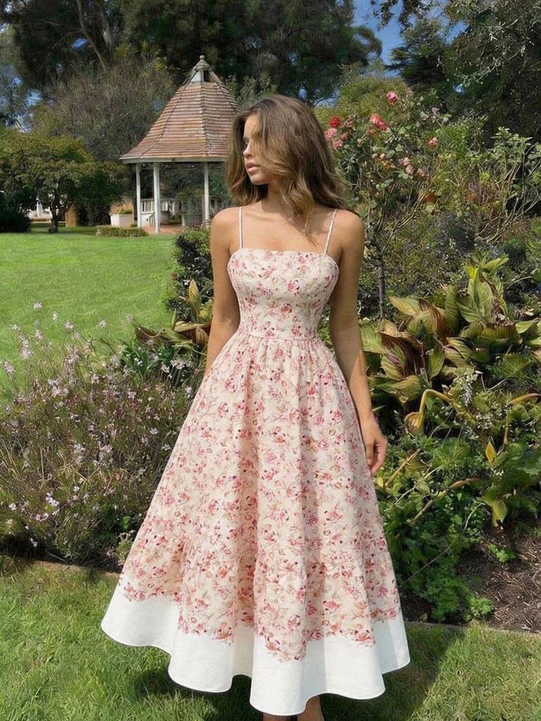 2026 spring and summer sweet romantic French fake style dress, suspender positioning printing waist backless European and American women's clothing