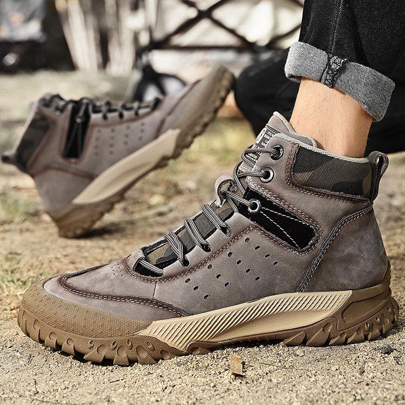 Fashion Golden Sapling Size 38-44 Outdoor Climbing Boots for Men Winter Warm Thicken Plush Ankle Boot Genuine Leather Male Hiking Shoes