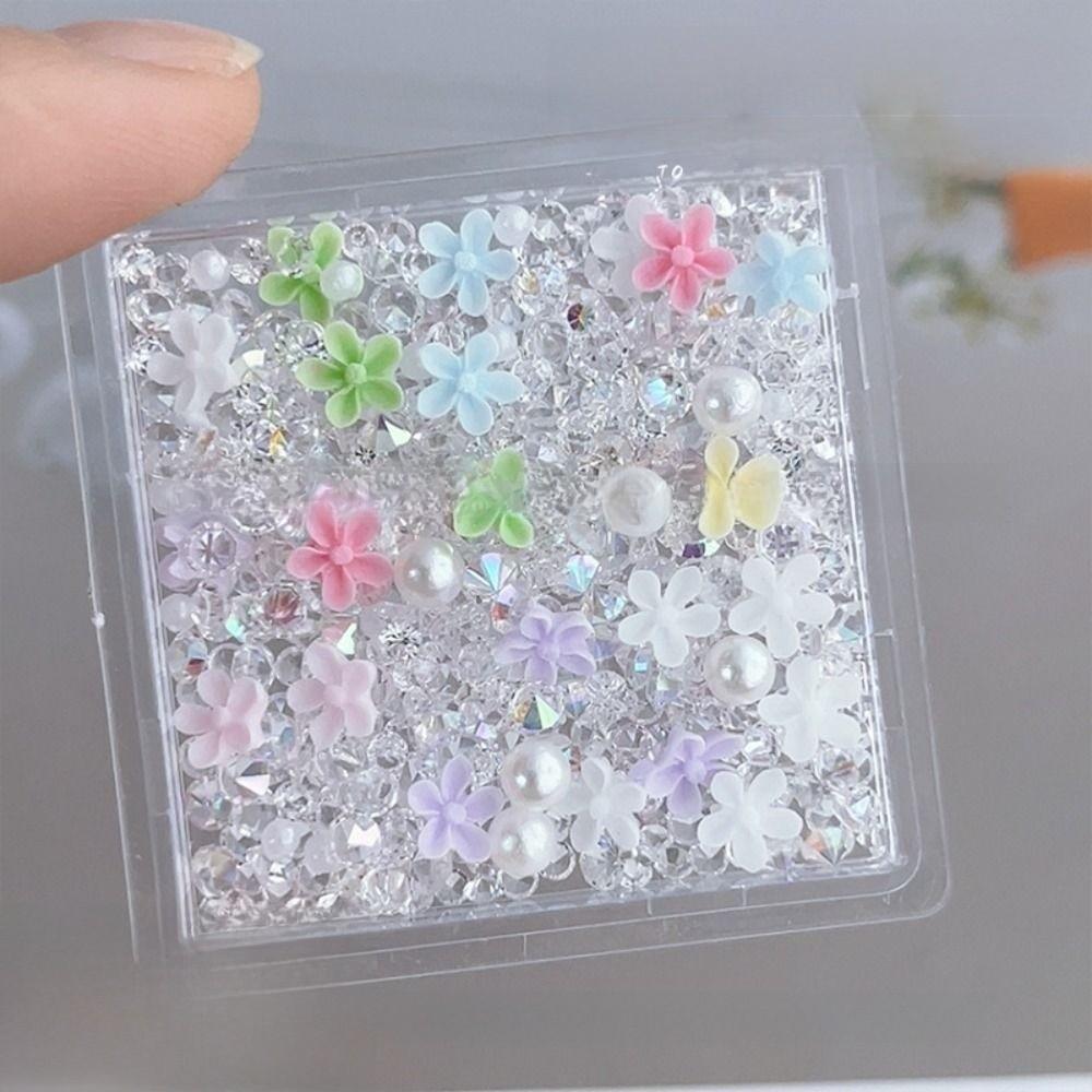 Floral Pearl Floral Nail Decorations White Crystal Nail Accessories Nail Art Charms for Nail DIY