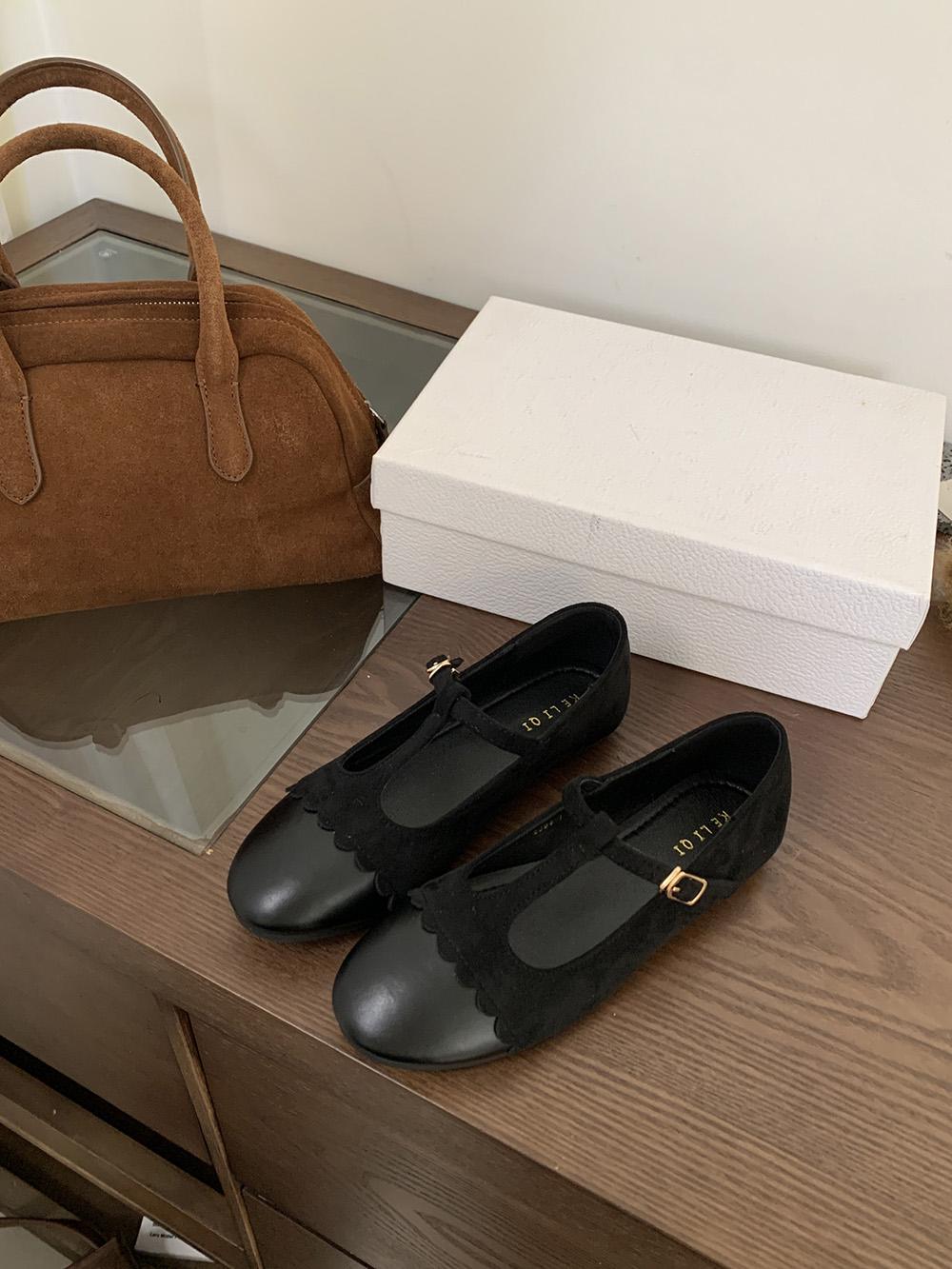 

мода круглый носок женские туфли на плоской подошве красные черные коричневые модные ремень пряжка слипоны на низком каблуке ремень пряжка полые модные туфли 39 245 чёрный