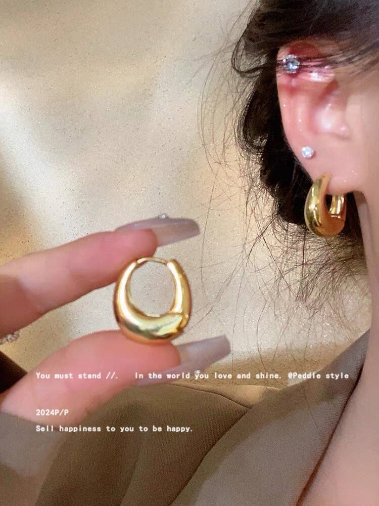 INS-style Minimalist Silver Needle, Versatile Plain Ear Hoop, Light Luxury Metal Round Hoop Earrings, High-end Ear Jewelry