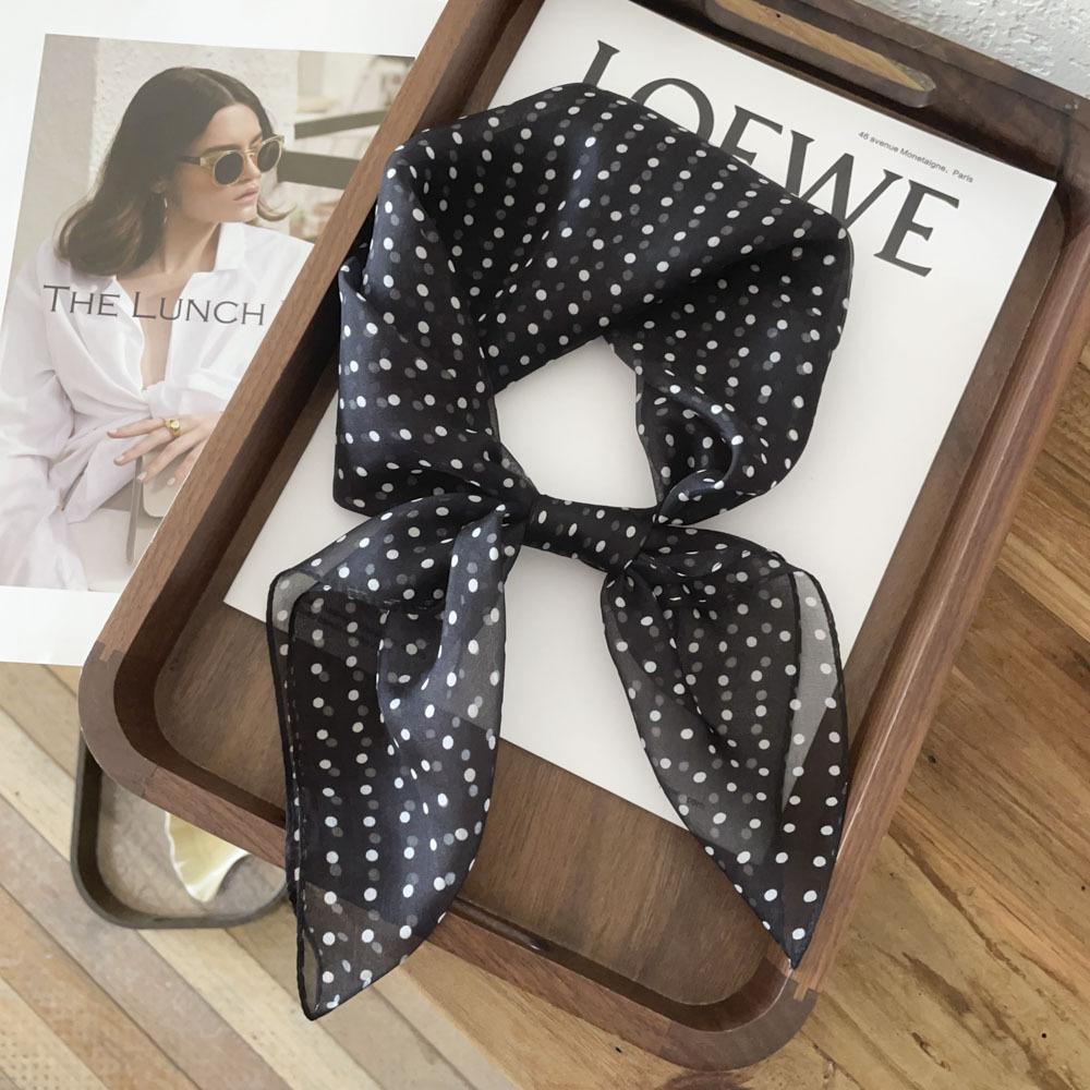 Chiffon silk scarf women's fashion new thin square scarf spring and summer versatile polka dot white 111 mulberry silk small scarf