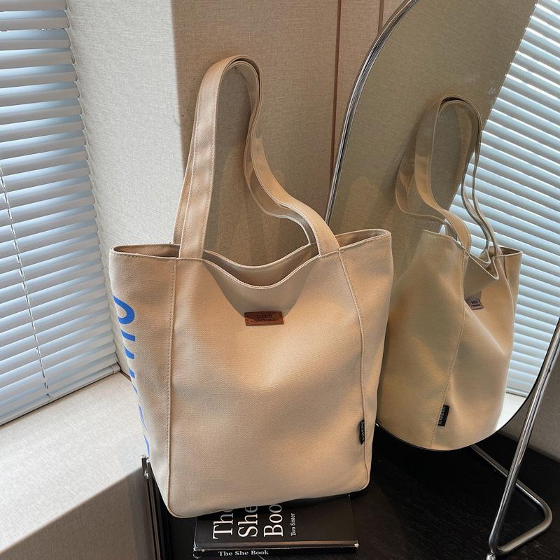 

Niche casual simple fashion bucket bag autumn new texture women s personalized shoulder bag хаки