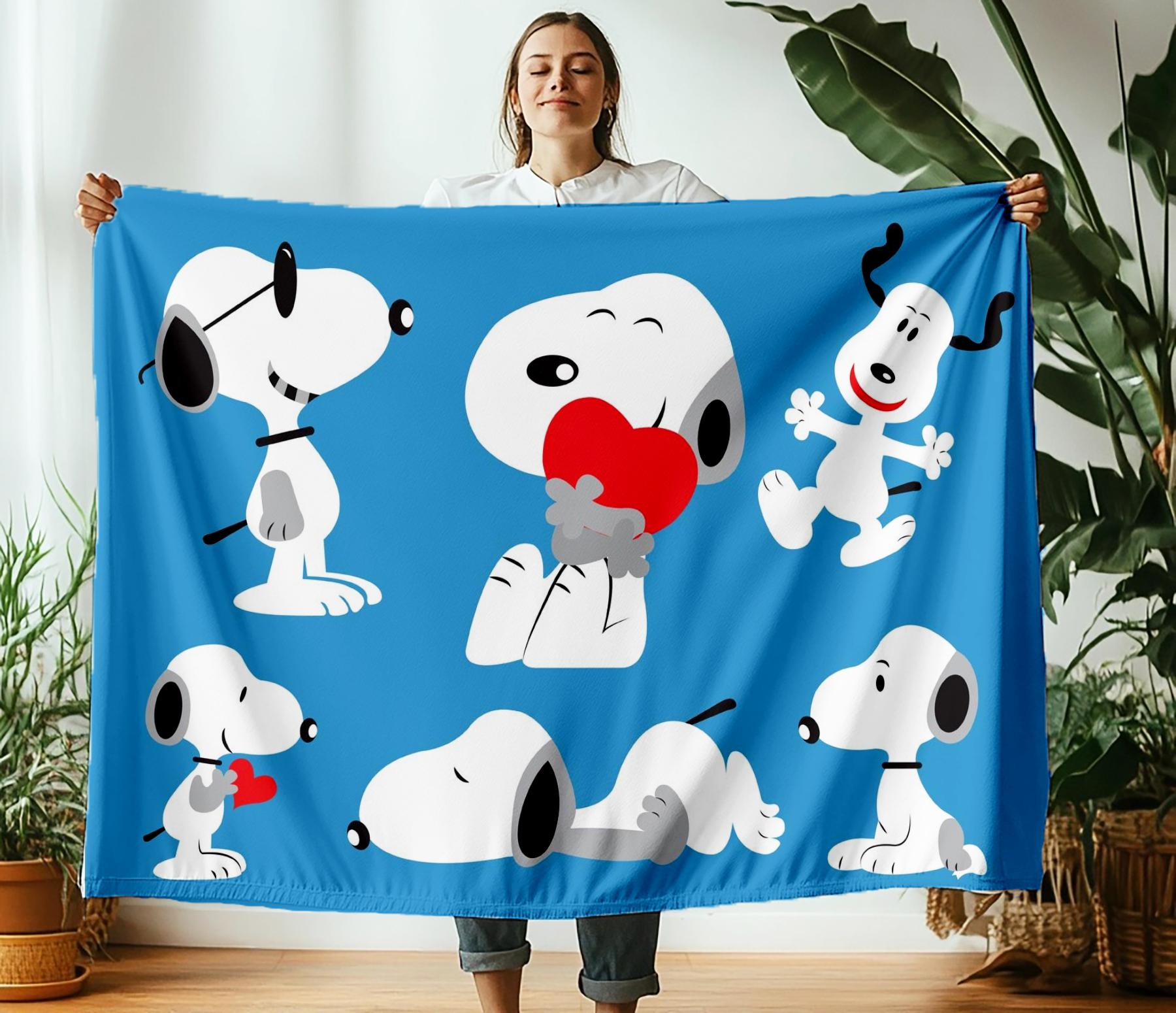 

Cute cartoon SSSSnoopy printed Thin blanket Warm Flannel fits sofa, bed, movie play Soft and Comfortable blanket gifts 75x90cm