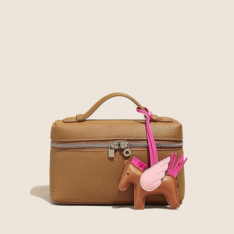 

The first layer of cowhide bag women s new handbag niche versatile shoulder bag genuine leather women s bag messenger bag