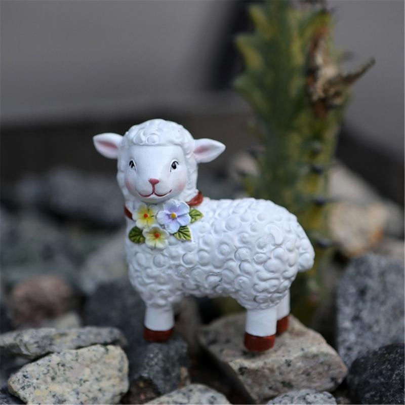 2Piece Resins Sheep Figurines Miniature Animal Ornaments for Enchanting Garden Landscape Decors and Home Desktop Display