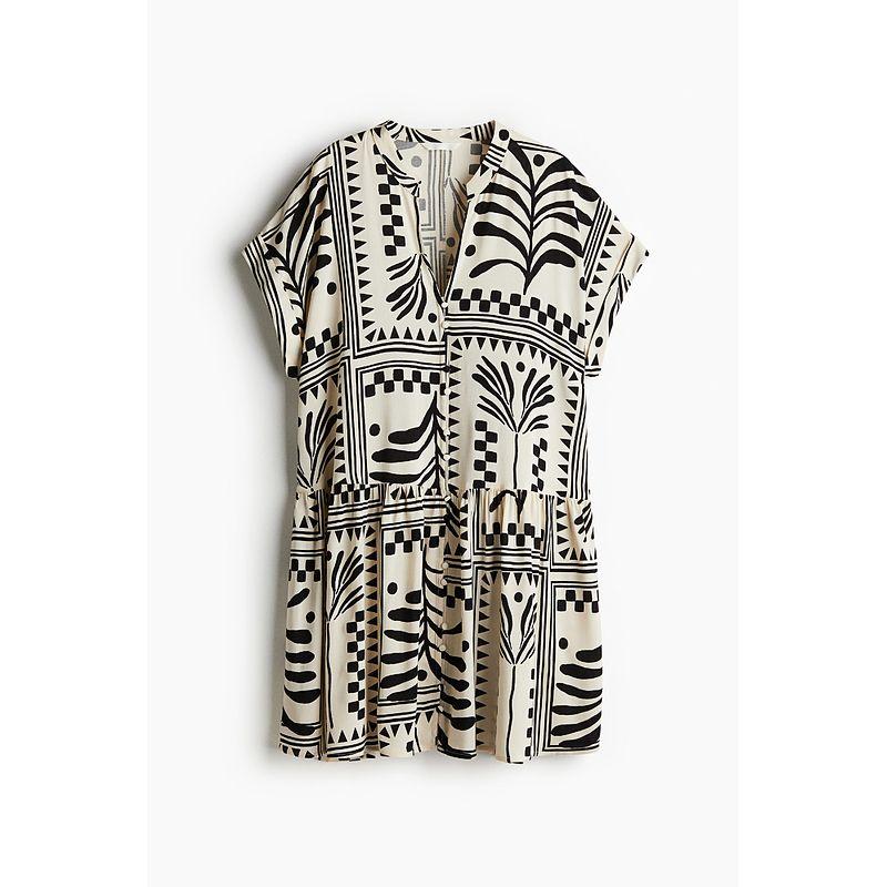 

HM Women s Clothing Texture Dress 2025 Summer New V-neck Work Clothing Wrinkle Shirt Dress Type Dress 1238340