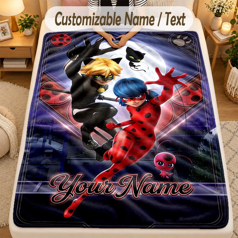Pătură de flanelăMiraculous Ladybug Text cu Nume Personalizat Pătură moale caldă pentru aruncat Decor pentru casă Cadou