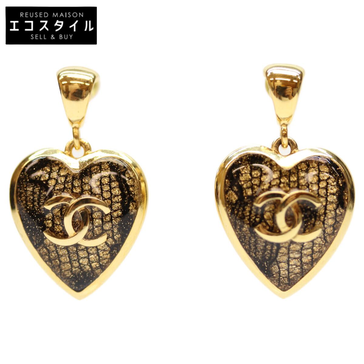 

CHANEL C24K Gold Black Heart Lace Design CC Logos Earrings earring goldUsed