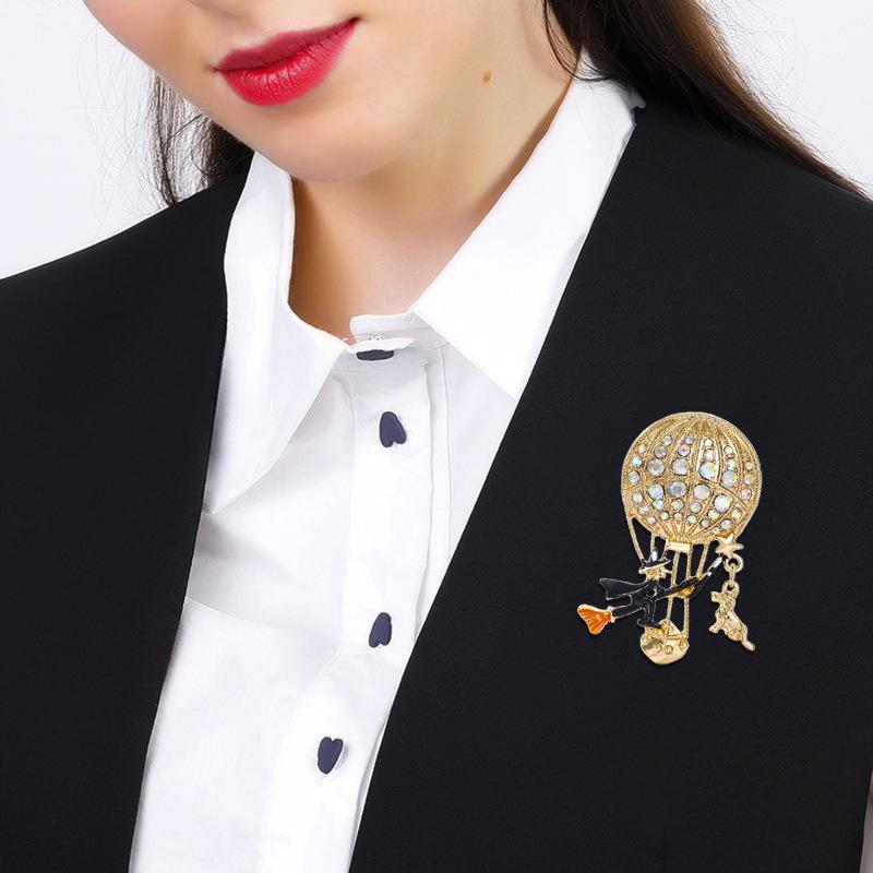 Halloween Witch Temperament and High-end Hot Air Balloon Accessories Brooch
