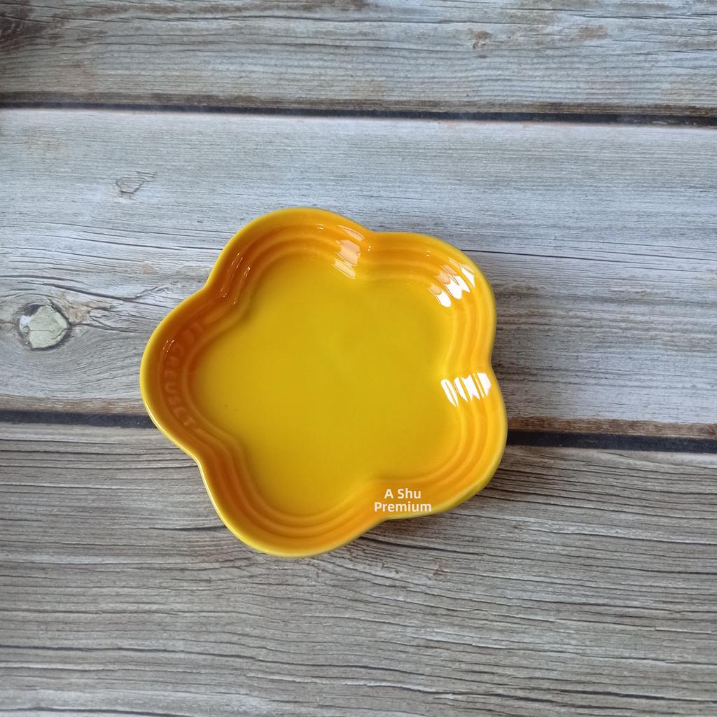 Le Creuset Kühle Farbe Pflaumenblütenform Soßenschale Keramik Unterglasur Essteller Französischer Stil Universell Einsetzbar Spülmasch...