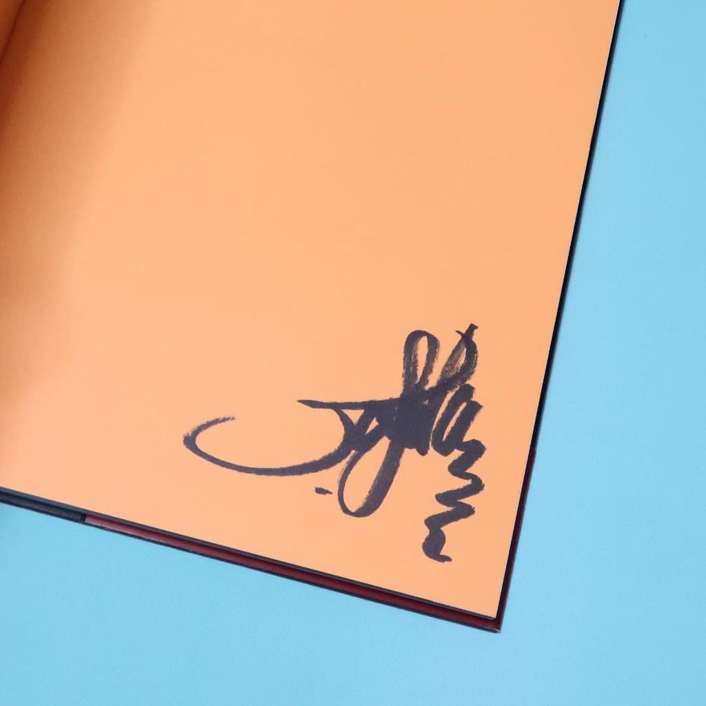 [USED] Sale! Signed "Shuichi Ogata Glass Art Collection" Nittobou Publishing Co., Ltd. Stained Glass