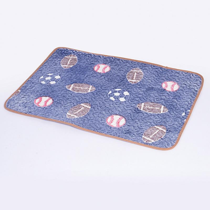 Winter Pet Urine Pad Breathable and Absorbent Dog Urine Pad Machine Washable Non-slip Urine Pad Training Urine Pad Luminous Mat