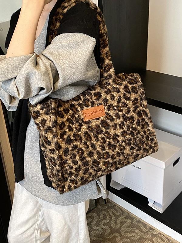 Leopard Print Tote Bag With Plush Material For Casual Streetwear Fashion