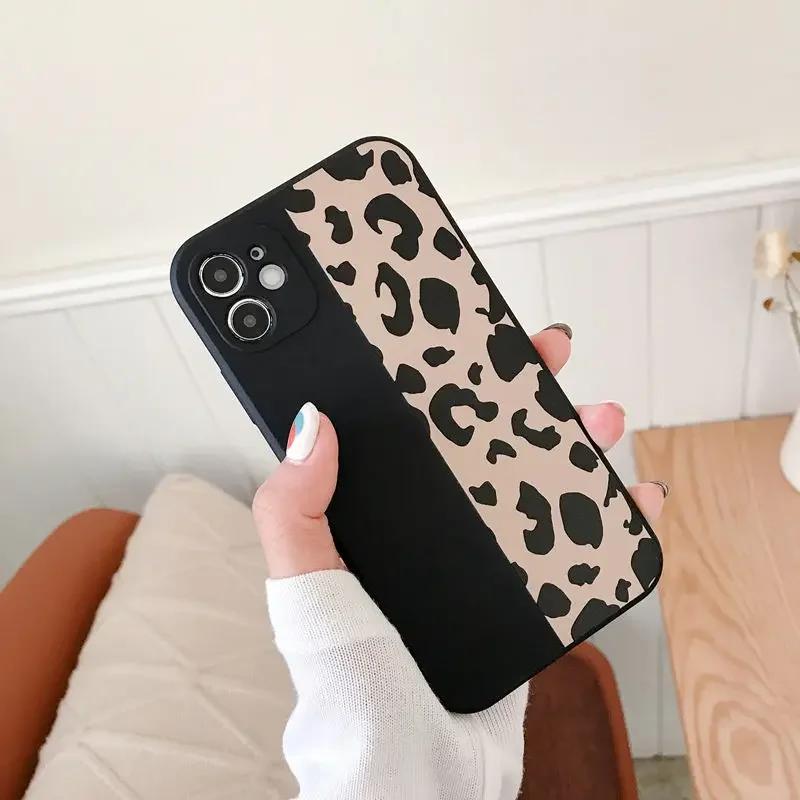 

New Leopard Phone Case For iPhone 16 15 14 12 11 13 Pro Max Mini 7 8 Plus X XS XR SE Luxury Shockproof Black Soft Cover Fundas iPhone 12 Mini