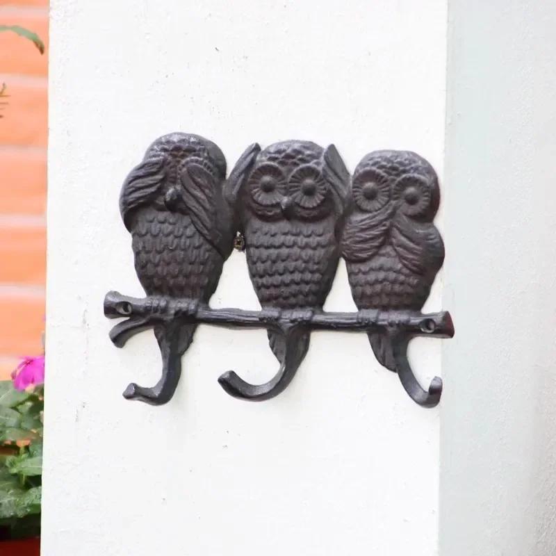 Letter Shape Hooks Metal Cast Iron Classical Retro Garden Courtyard Wall Decorate Clothes Hat Wall Mounted Rusty Colored Hook