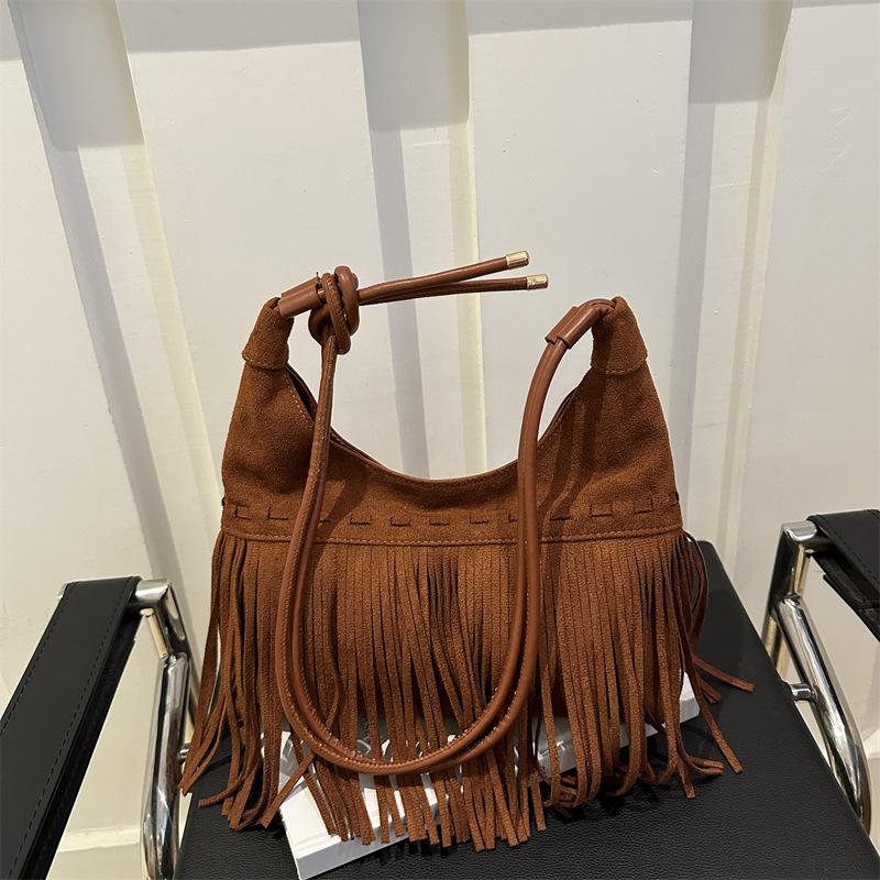 New 2025 New Retro Popular Women Fashion Personality Foreign Style Large Capacity Simple Shoulder Crossbody Tote Bag