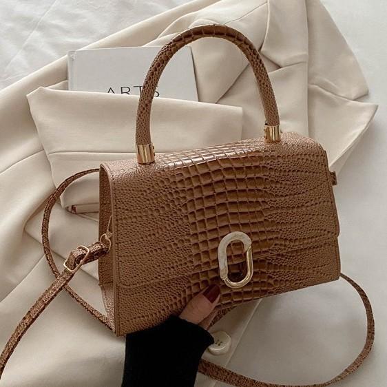 Women’s Crocodile Pattern Crossbody Shoulder Bag Fashion Textured Handbag Stylish Small Square Bag
