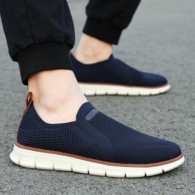 2025 New Large-size Foot-fitting Fly-woven Sneakers, One-pedal Casual Men's Shoes, Lightweight and Breathable Loafers