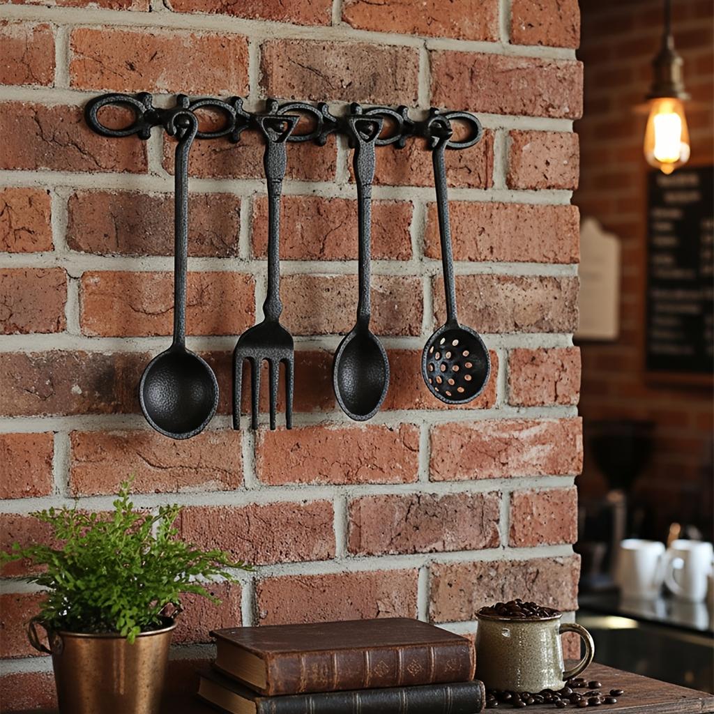 Dekoracja Ścienna z Żeliwa Vintage Łyżka Widelec Wiszący na Ścianę Rustykalna Kuchnia Diner Farma Sztuka Ścienna z 4 Haczykami Prezent dla Szefa Kuchni