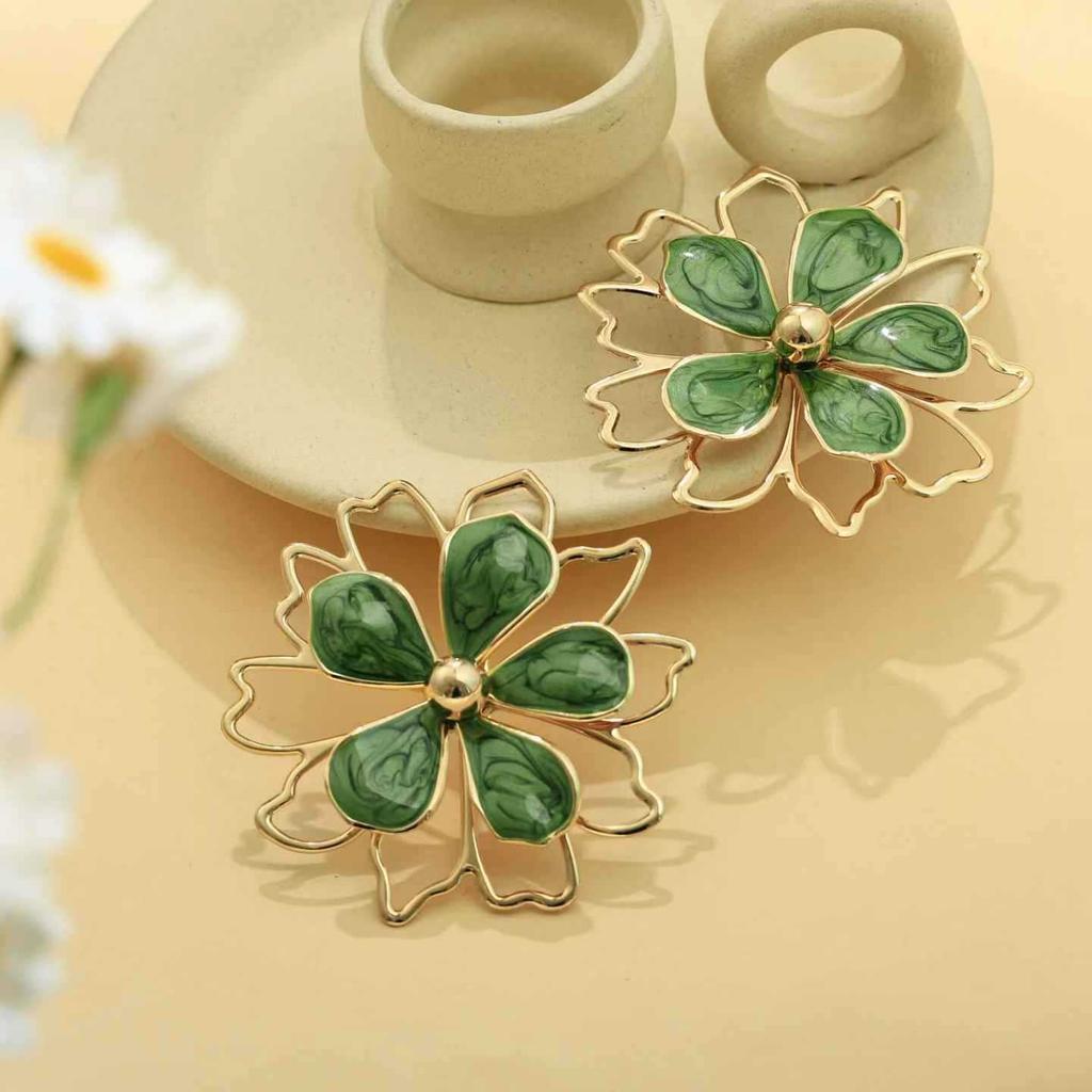 Hot-selling new dripping oil elegant and sweet lotus double-layer hollow three-dimensional flower ring bracelet stud earrings necklace