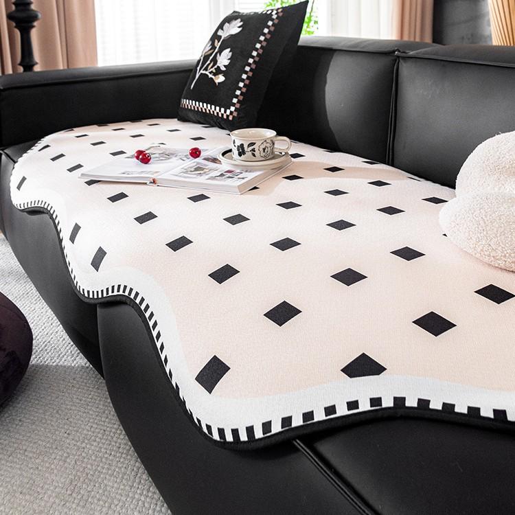2024 High-End Chenille Sofa Cushions: Special-Shaped, Irregular, All-Season Covers for Leather Sofas