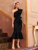 Black One-Shoulder Mid-Length Dress with Waist-Cut Design