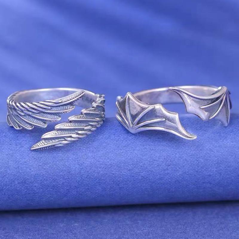 

2 Pcs/set Punk Angel Demon Wing Couples Rings for Women Retro Silver Color Feather Open Ring Wedding Jewelry Valentine s Gift