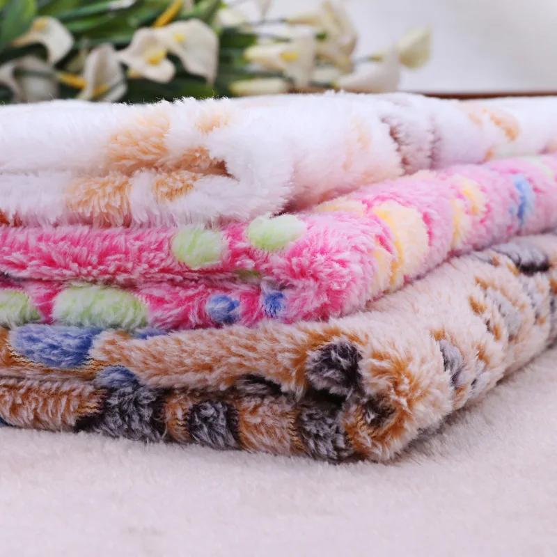 Soft Pet Blanket Winter Dog Cat Bed Mat Foot Print Warm Sleeping Mattress Small Medium Dogs Cats Coral Fleece Puppy Supplies
