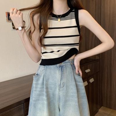Gestricktes gestreiftes Camisole Damen Sommer Neu Oberbekleidung Französisch Schulterfrei Kurz Ärmellos Vielseitiges Trendiges Top