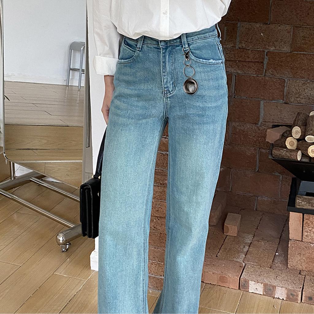 Vintage Cowboy Hat Keychain Charm Fashionable Keyrings Personalized Bag Hanging Accessory for Men and Women