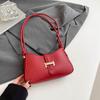 2025 spring new light luxury trend casual axillary crescent lower bag retro fashion niche design shoulder messenger bag