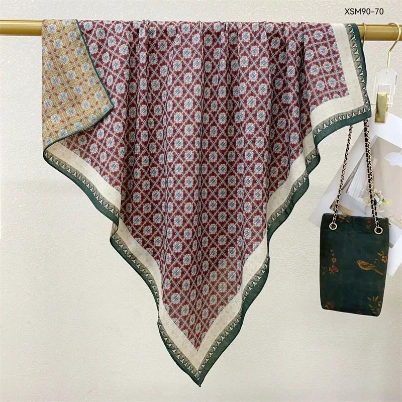 Double-Sided Faux Silk And Wool Printed Scarf For Women Spring And Autumn 90Cm Square Scarf Foulard Bandana Femmel Headscarf
