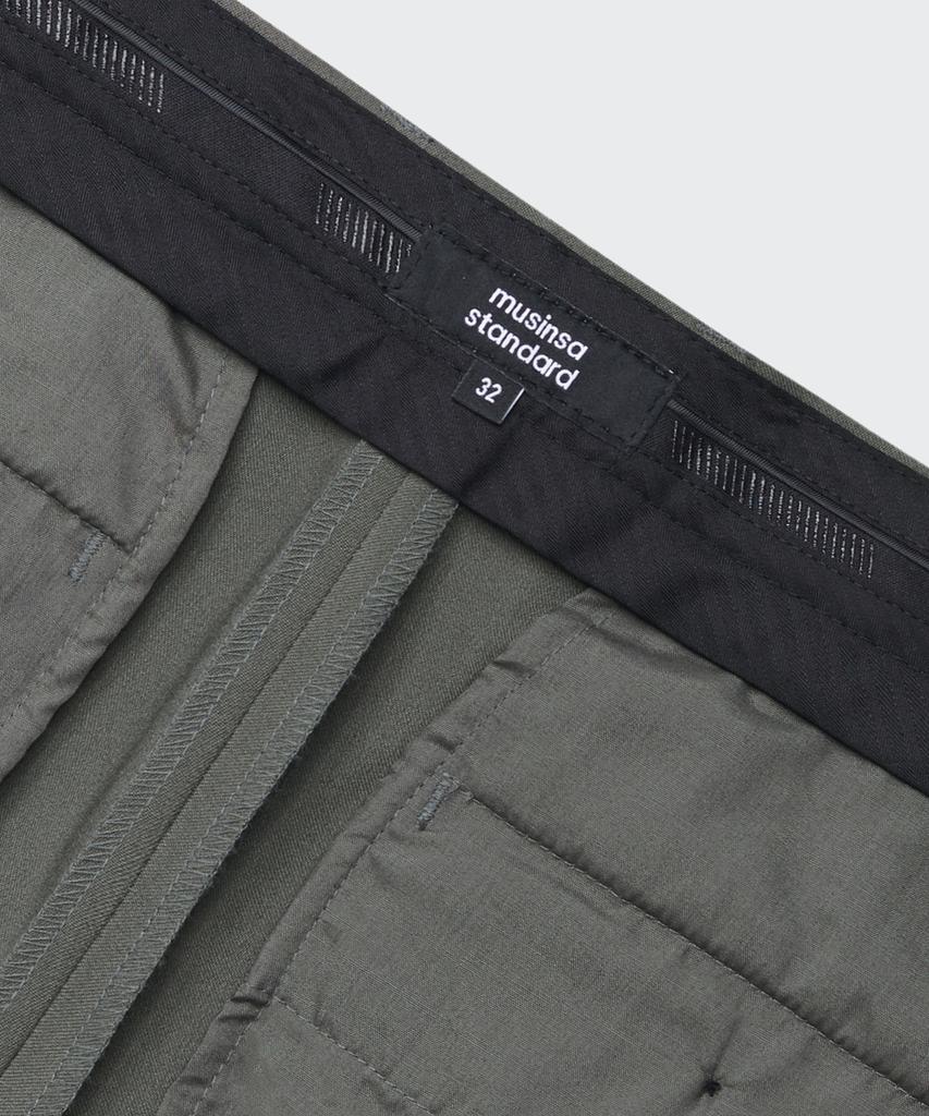 MUSINSA STANDARD Tapered Hidden Banding Crop Slacks [Light Khaki]