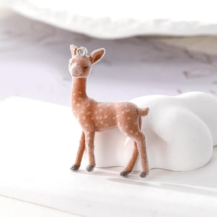 Artistic Deer Pendant Necklace Charm Christmas Elk Shaped Earring Pendant Nature Inspired Accessory for Parties Wear