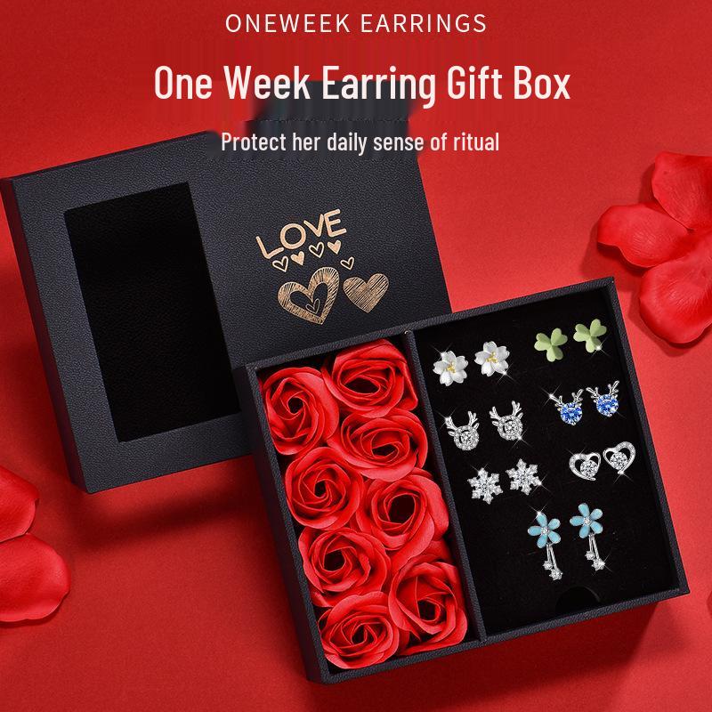 

925 Sterling Silver Clover Stud Earring Set - Elegant Gift for Birthdays & Christmas 925 Silver