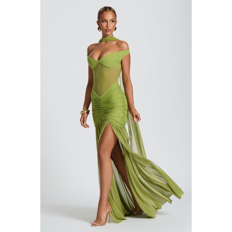 Summer Women's Off-Shoulder Mermaid Gown, Slim Fit Lace Sheer Panel Dress with Asymmetric Hem, Sexy Bodycon Evening Dress for Formal Parties