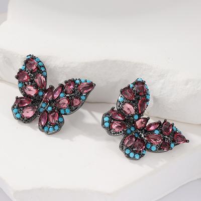 Butterfly Shaped Women's Synthetic Zirconia Inlaid Stud Earrings Vintage Creative Copper Material Banquet Jewelry Crafts