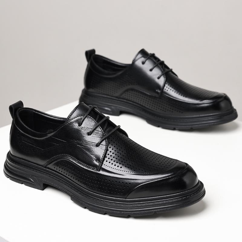 Fashion Punching Leather Men's Business Shoes Handmade New Male Oxfords Footwear Classic Men Shoes for Wedding Lace-Up Dress Men's Shoes