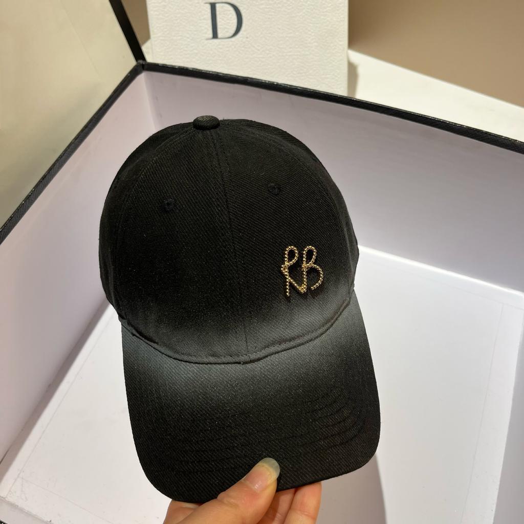 Luxury Metal Letter RB Baseball Cap Men Women Fashion Snapback Hip Hop Caps Adjustable Bone Dad Hat Outdoor Visor Sun Hats