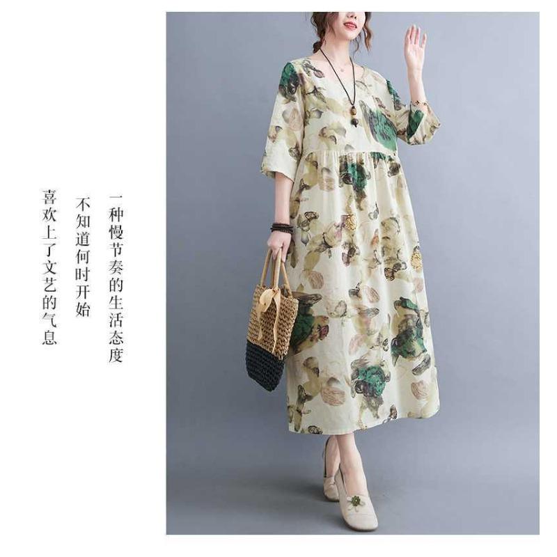 Summer New Literary Large Size Loose Thin Round Neck Five-minute Sleeve Age Reduction Women's Dresses