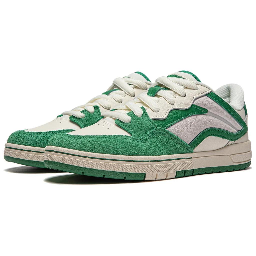 Li Ning Weiwu Pros Shock Absorbing Wear Resistant Low Top Sneakers Women Sneakers White Green AEPU018-4
