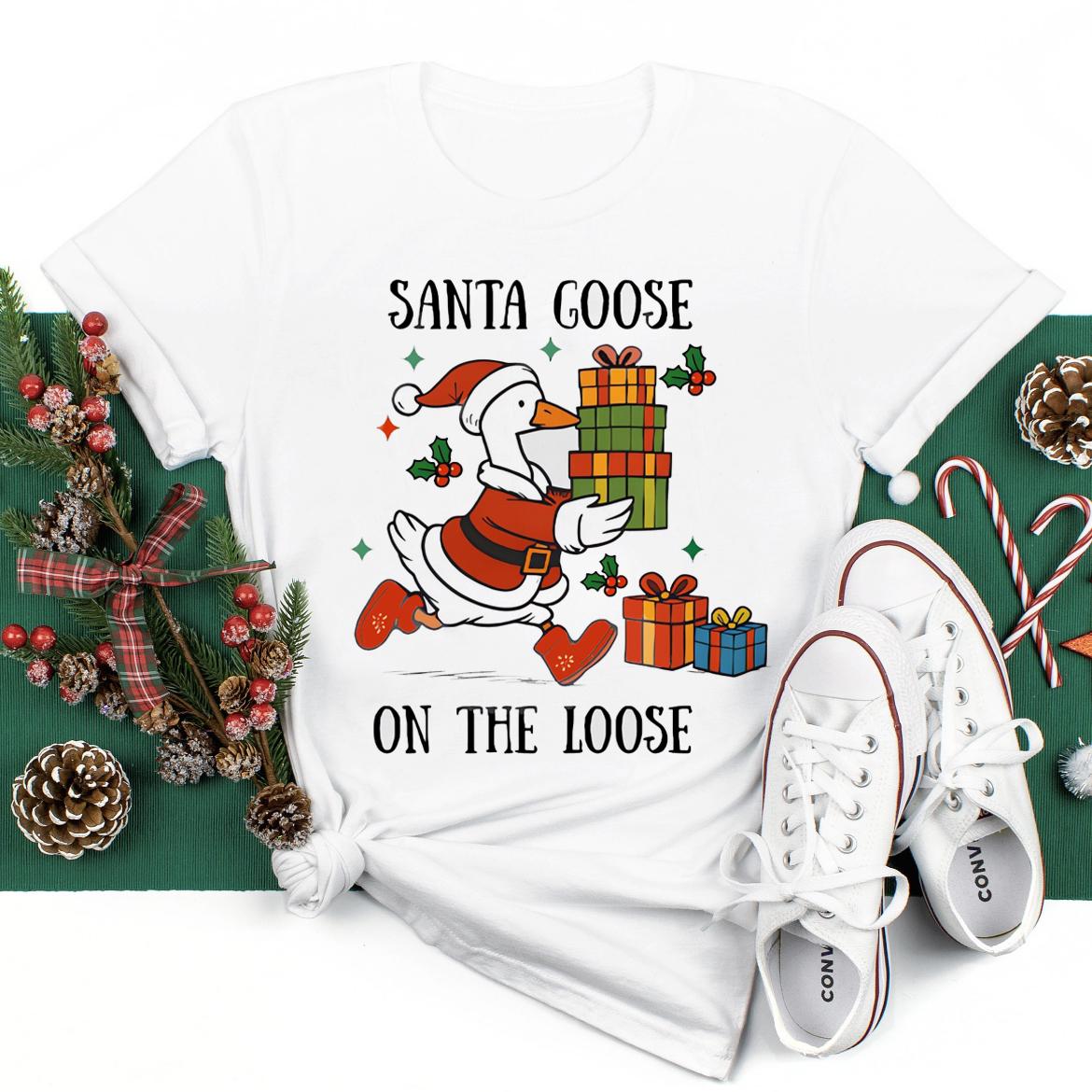 Santa Goose Cute Pattern Christmas TShirt Womens White Round Neck Short Sleeve Holiday Gift TShirt Street Versatile Top S
