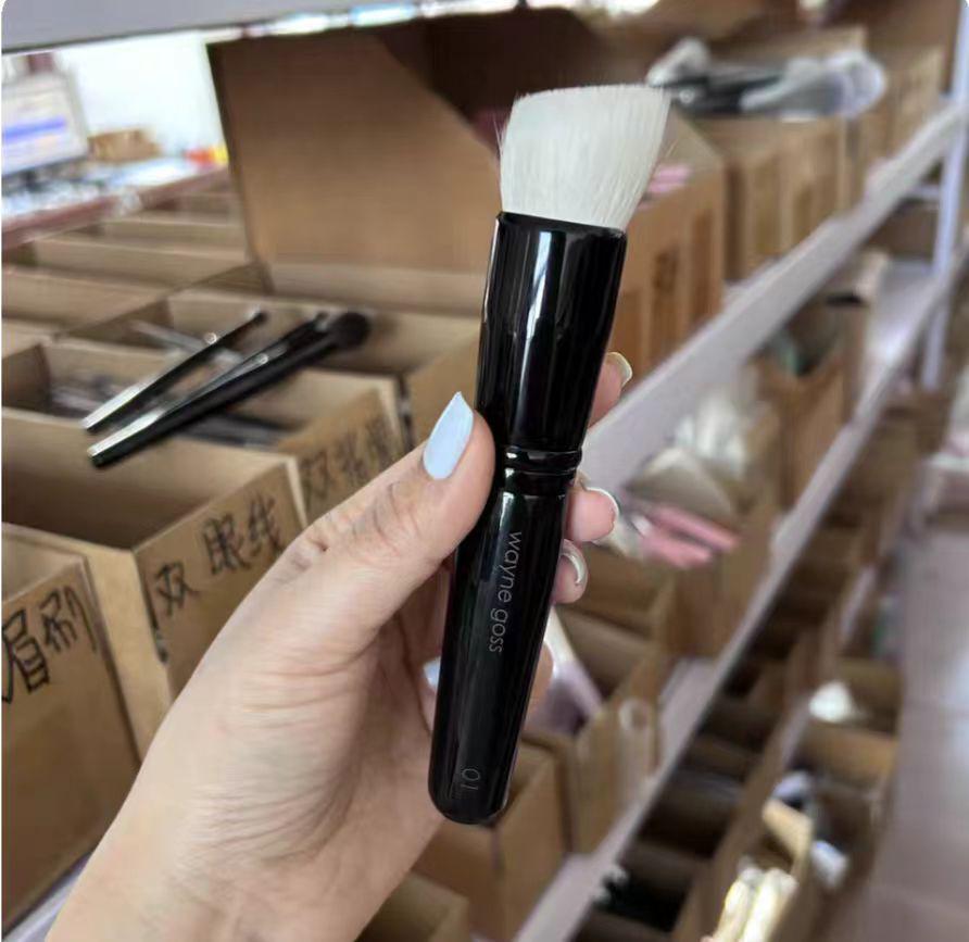 Goss Uncle's Premium Makeup Brush Set: Stippling, Foundation, Contour, Highlight, Blush, and Eyeshadow Brushes with Squirrel Hair