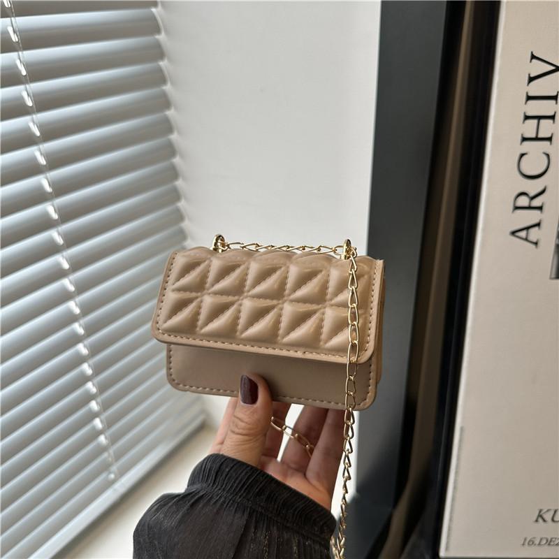 2025 Summer New Bag Women's Trend Small Bag Messenger Bag Women's Fashion Simple Diamond Chain Foreign Style Small Square Bag