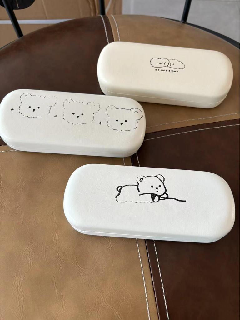 Stylish Multi-Use Eyeglass Case for Sunglasses, Prescription & Reading Glasses