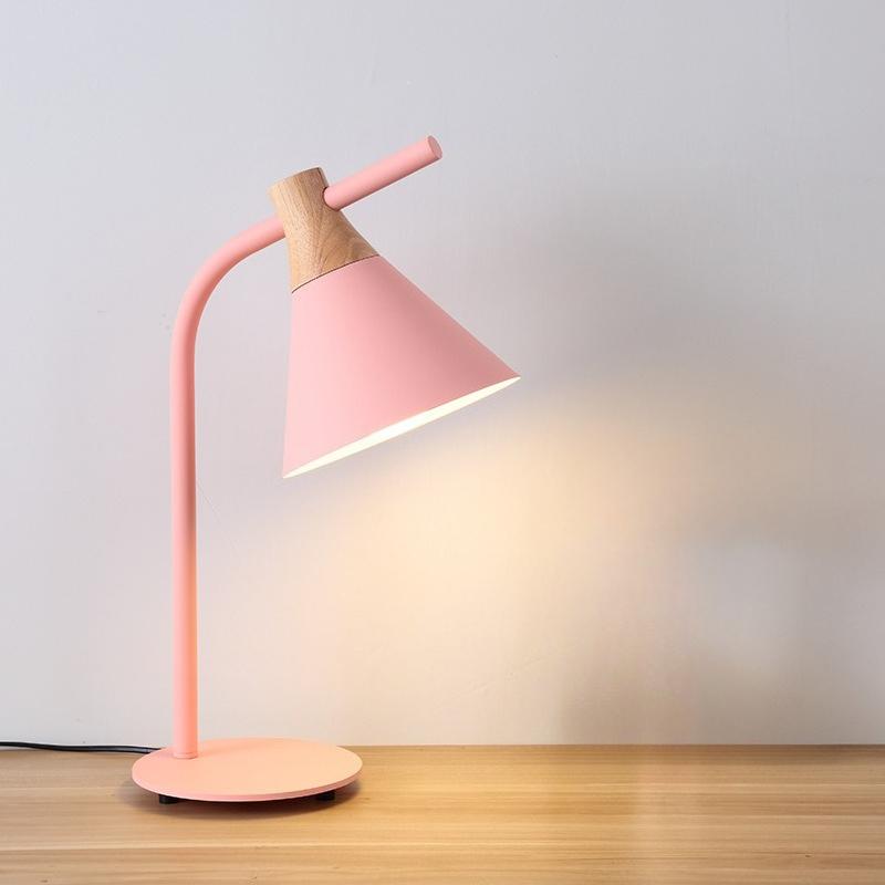 Minimalist Bedroom Lamp Creative Homestay Bedside Lamp Art Study Eye Protection Study Desk Lamp