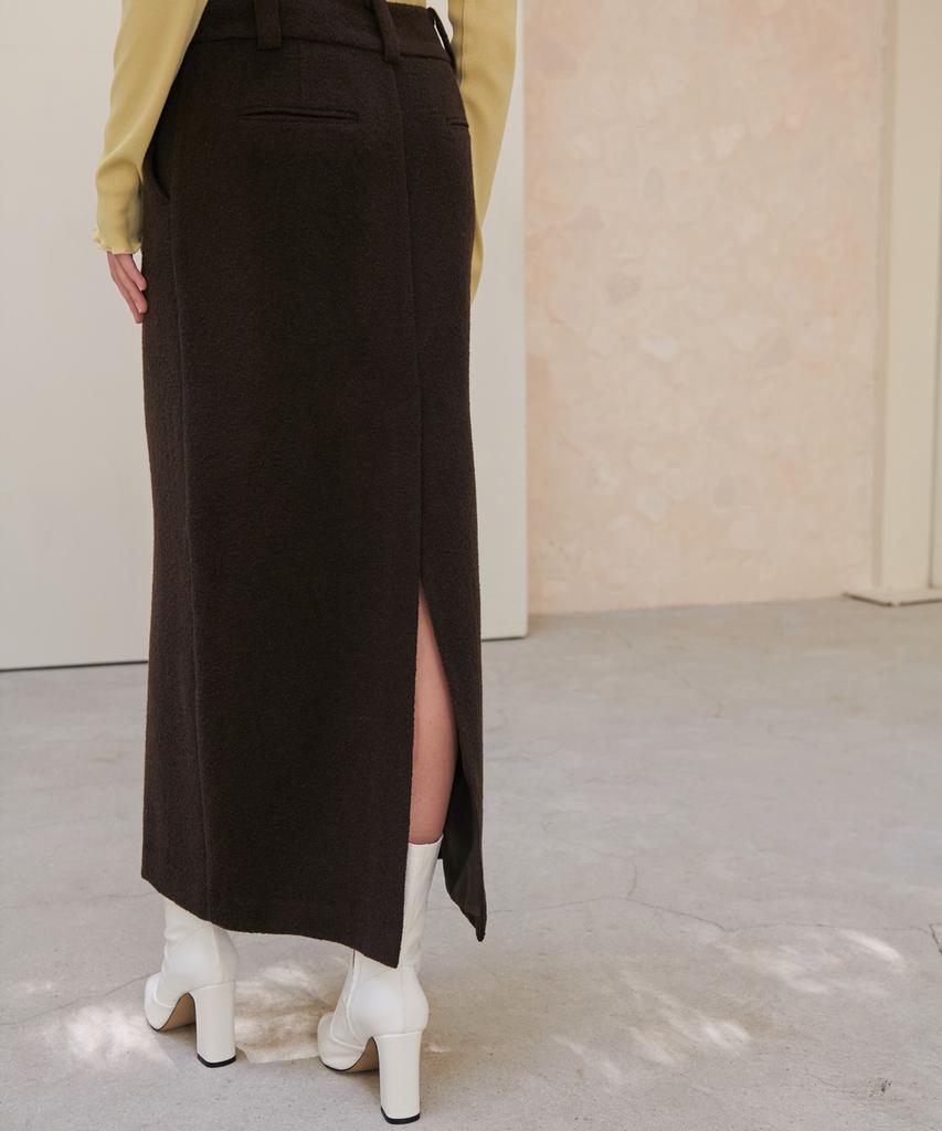 Eonmyuteu Semi Low Waisted Maxi Wool Skirt (Brown)