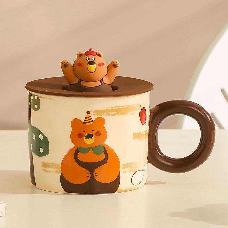 The shopkeeper recommends retro cartoon bear mug creative cute ceramic cup Kaeva women's water cup with lid gift